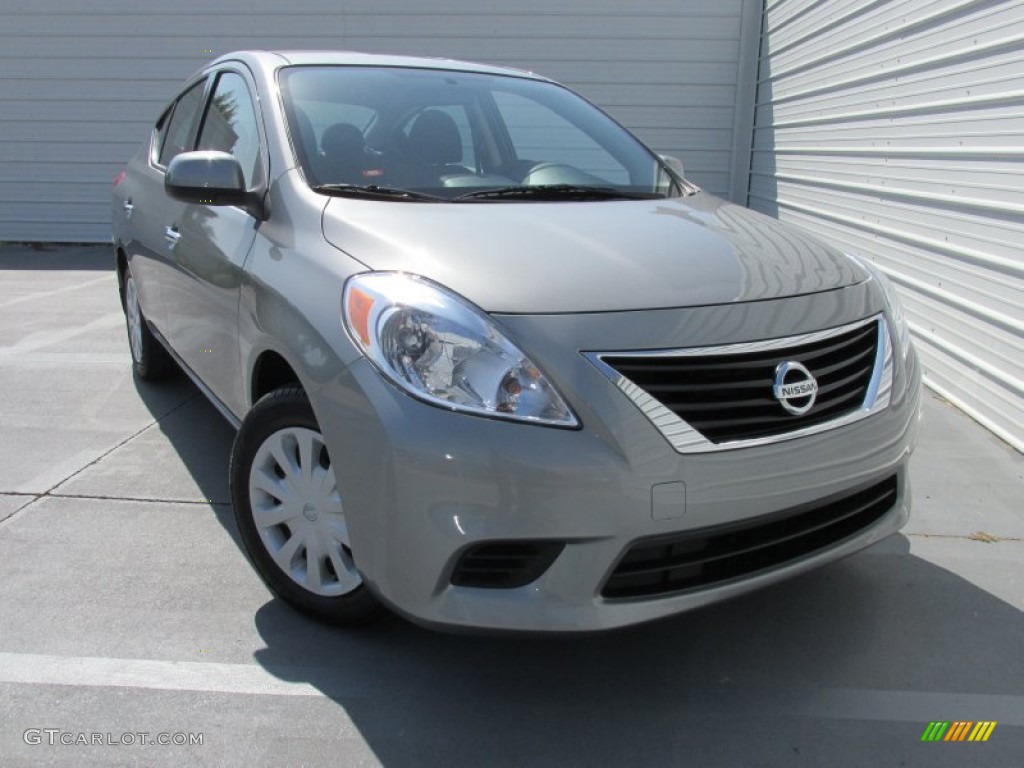 2014 Versa 1.6 S Sedan - Magnetic Gray / Charcoal photo #1