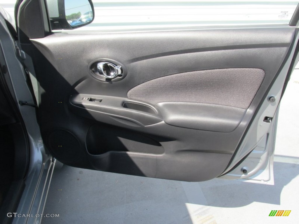 2014 Versa 1.6 S Sedan - Magnetic Gray / Charcoal photo #23