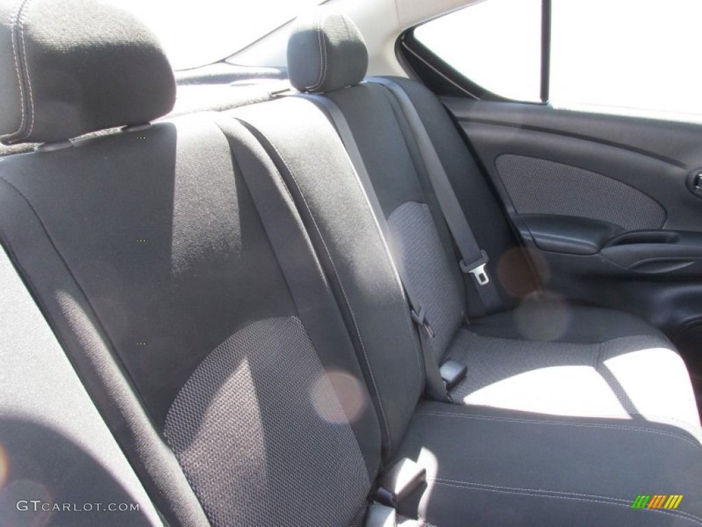 2014 Versa 1.6 S Sedan - Magnetic Gray / Charcoal photo #27