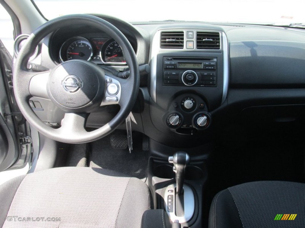 2014 Versa 1.6 S Sedan - Magnetic Gray / Charcoal photo #34