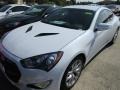 Casablanca White - Genesis Coupe 3.8 Photo No. 2