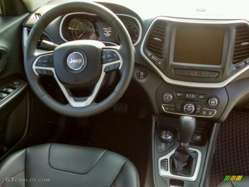 2015 Cherokee Trailhawk 4x4 - Anvil / Trailhawk Black photo #3