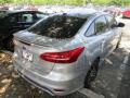 Ingot Silver Metallic - Focus SE Sedan Photo No. 6