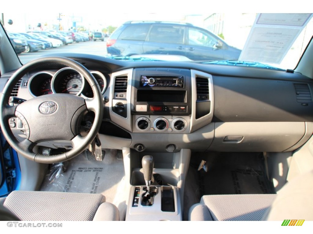 2006 Tacoma V6 Double Cab 4x4 - Speedway Blue / Graphite Gray photo #10