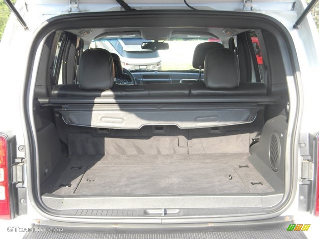 2012 Liberty Jet 4x4 - Bright White / Dark Slate Gray photo #7