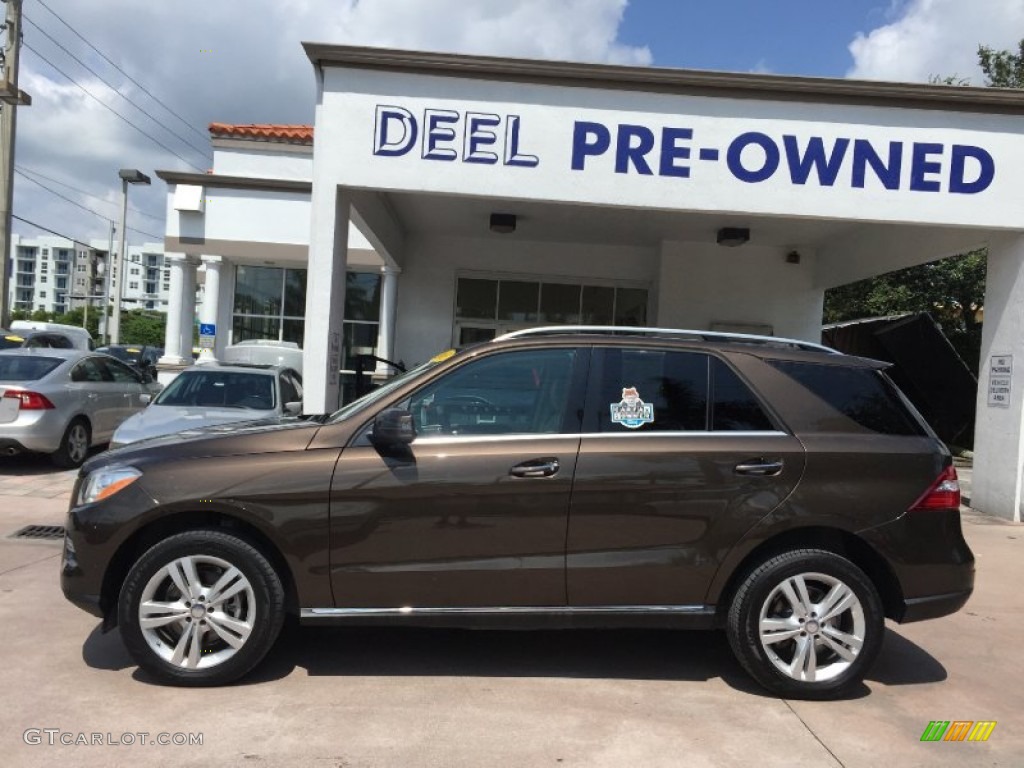 2013 ML 350 4Matic - Dakota Brown Metallic / Almond Beige photo #2