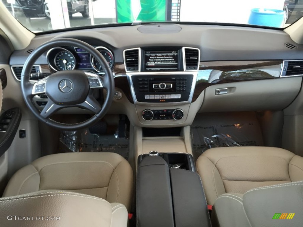 2013 ML 350 4Matic - Dakota Brown Metallic / Almond Beige photo #12