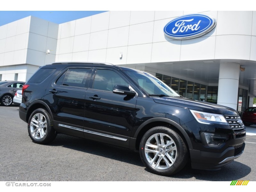 Shadow Black 2016 Ford Explorer XLT Exterior Photo #105981168