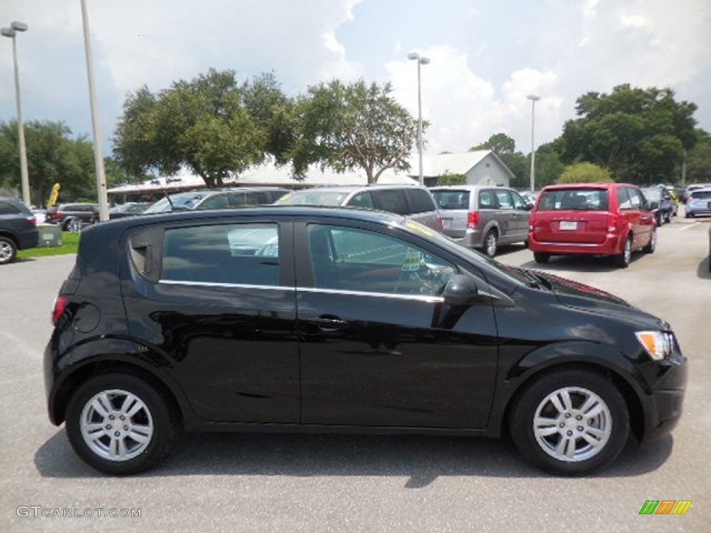 2012 Sonic LT Hatch - Black / Jet Black/Brick photo #10