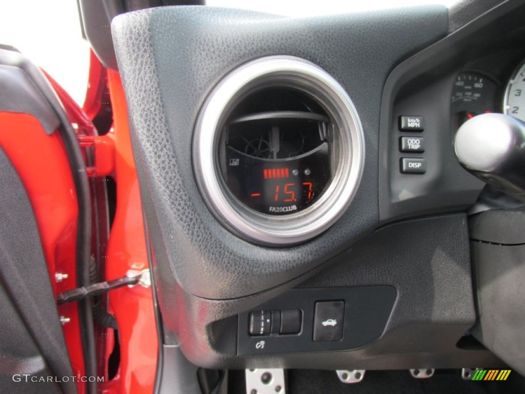 2013 Scion FR-S Sport Coupe Controls Photo #105989661