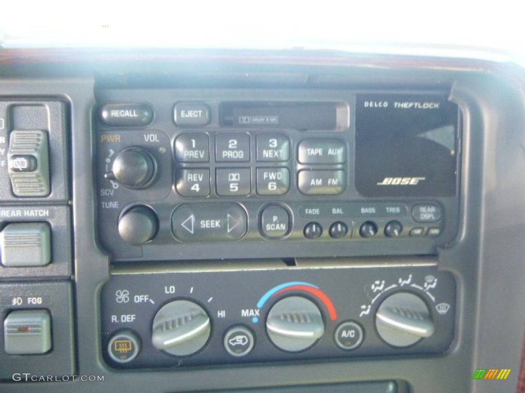 2000 Escalade 4WD - Aspen White / Neutral Shale photo #17