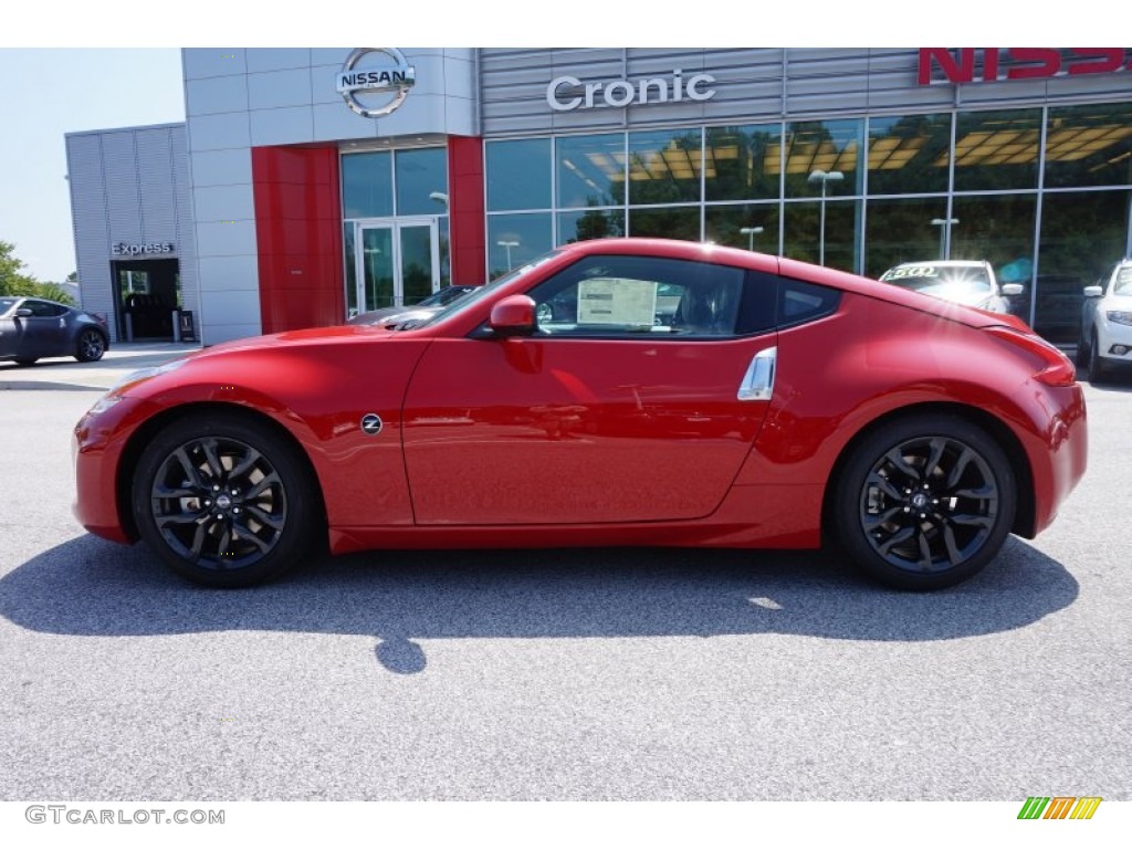 2016 370Z Coupe - Solid Red / Black photo #2
