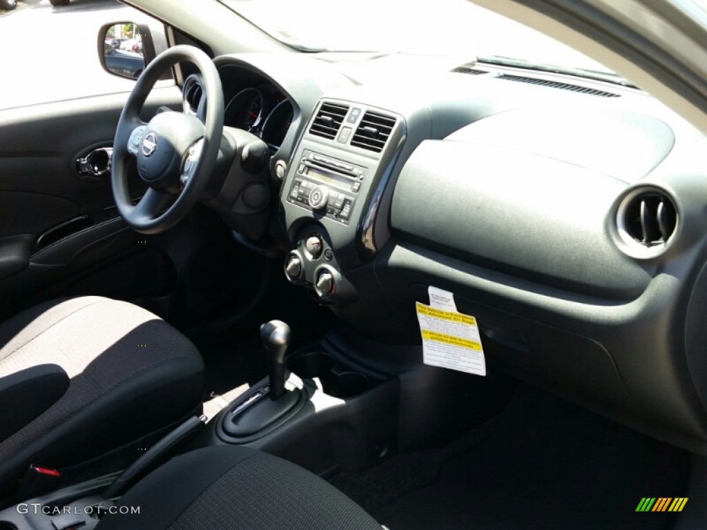 2013 Versa 1.6 SL Sedan - Magnetic Gray / Charcoal photo #6