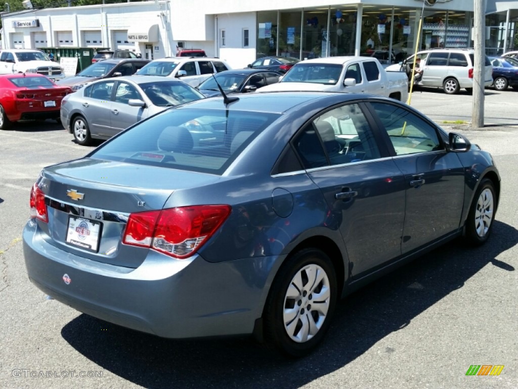 2012 Cruze LS - Blue Granite Metallic / Jet Black/Medium Titanium photo #7