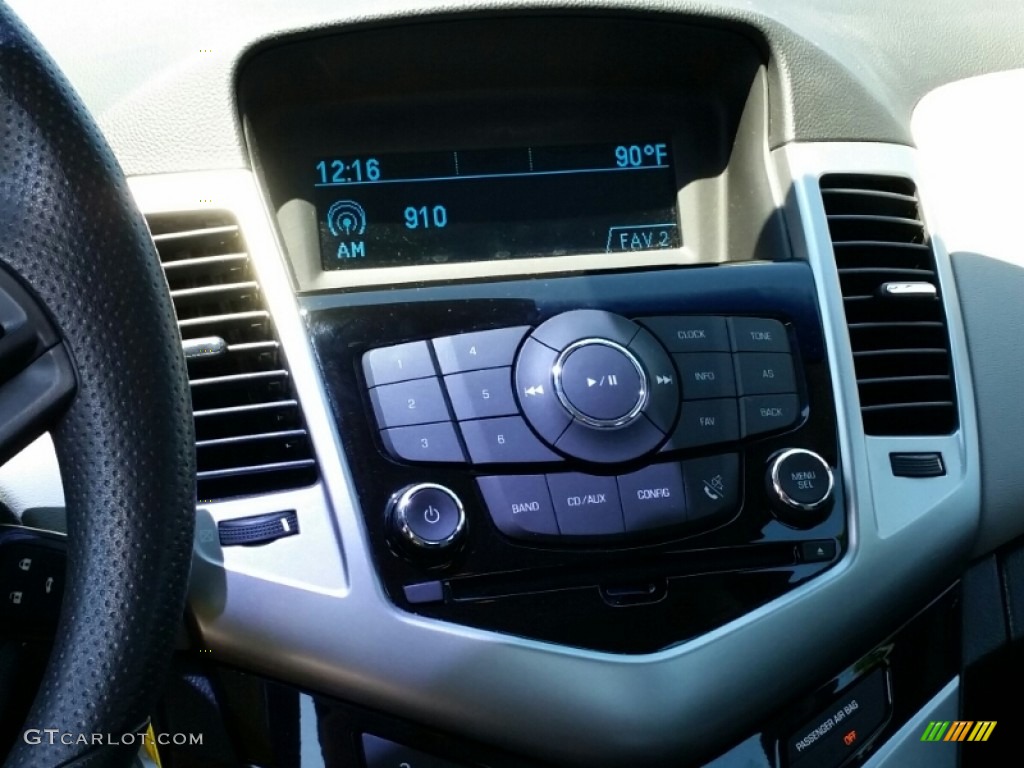 2012 Cruze LS - Blue Granite Metallic / Jet Black/Medium Titanium photo #15