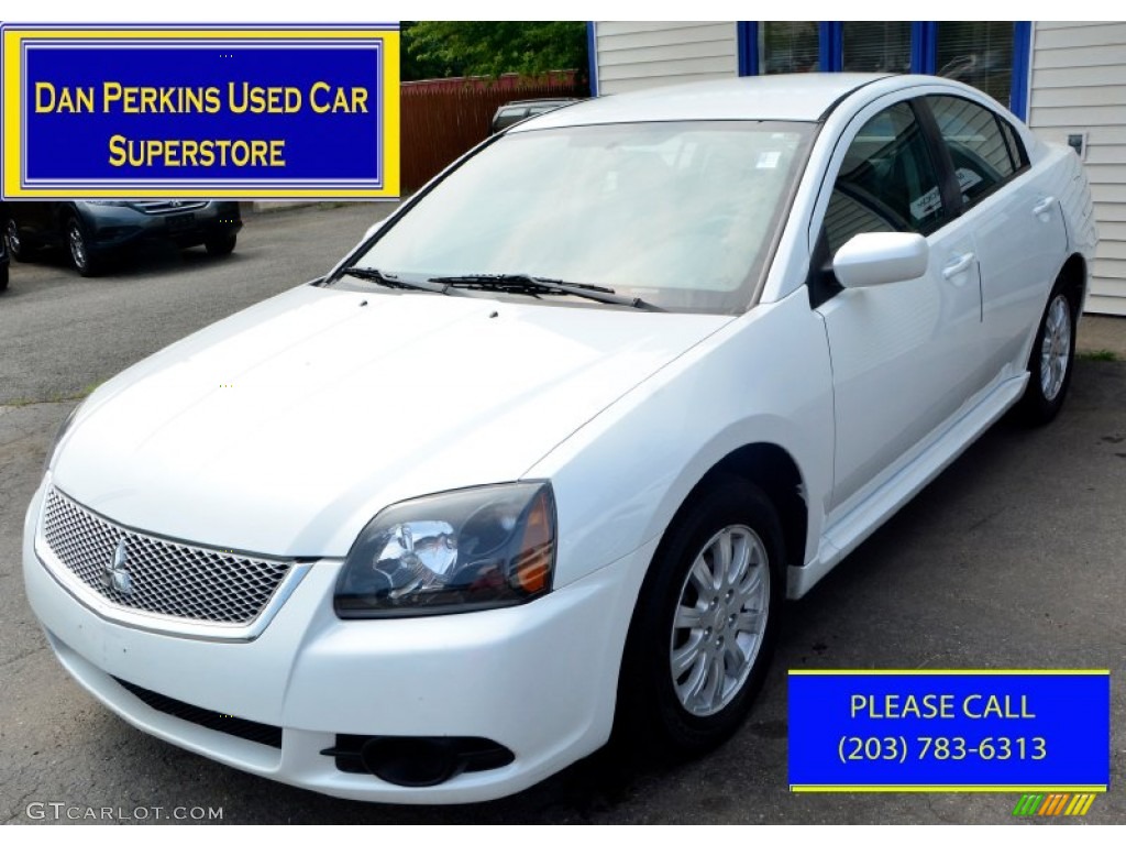 Dover White Pearl Mitsubishi Galant