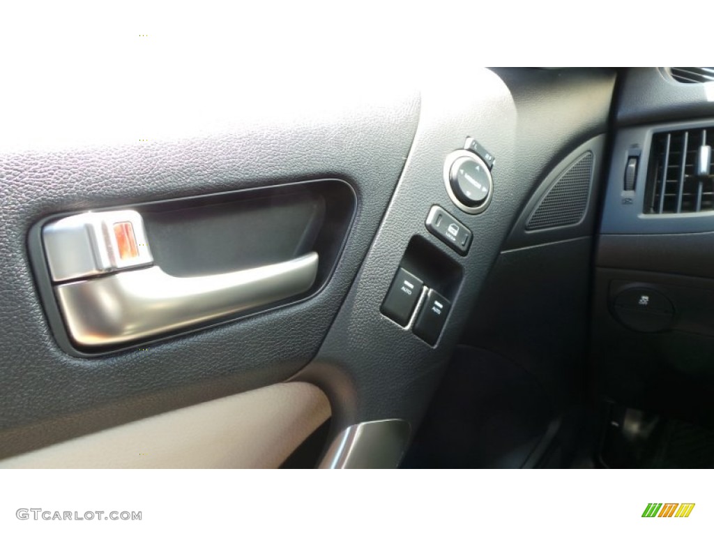 2013 Genesis Coupe 2.0T Premium - Parabolica Blue / Black Cloth photo #18