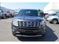 2016 Magnetic Metallic Ford Explorer XLT 4WD  photo #4