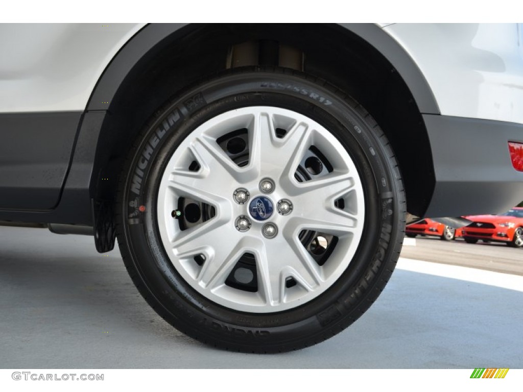 2016 Ford Escape S Wheel Photos