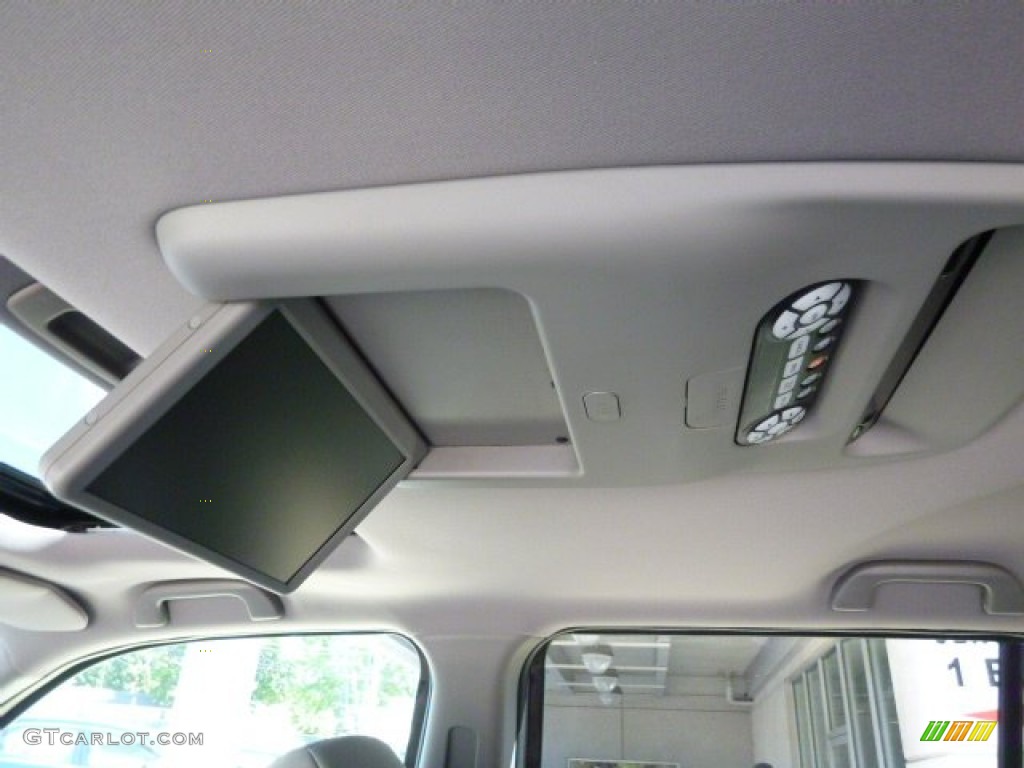 2015 Pilot SE 4WD - Modern Steel Metallic / Gray photo #7