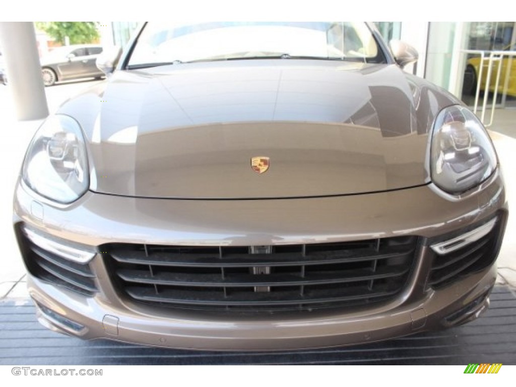 2016 Cayenne GTS - Umber Metallic / Luxor Beige photo #2