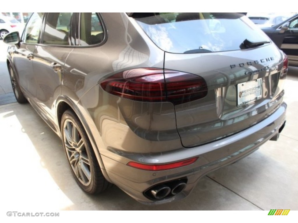 2016 Cayenne GTS - Umber Metallic / Luxor Beige photo #6