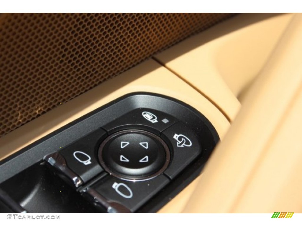 2016 Porsche Cayenne GTS Controls Photo #106038106