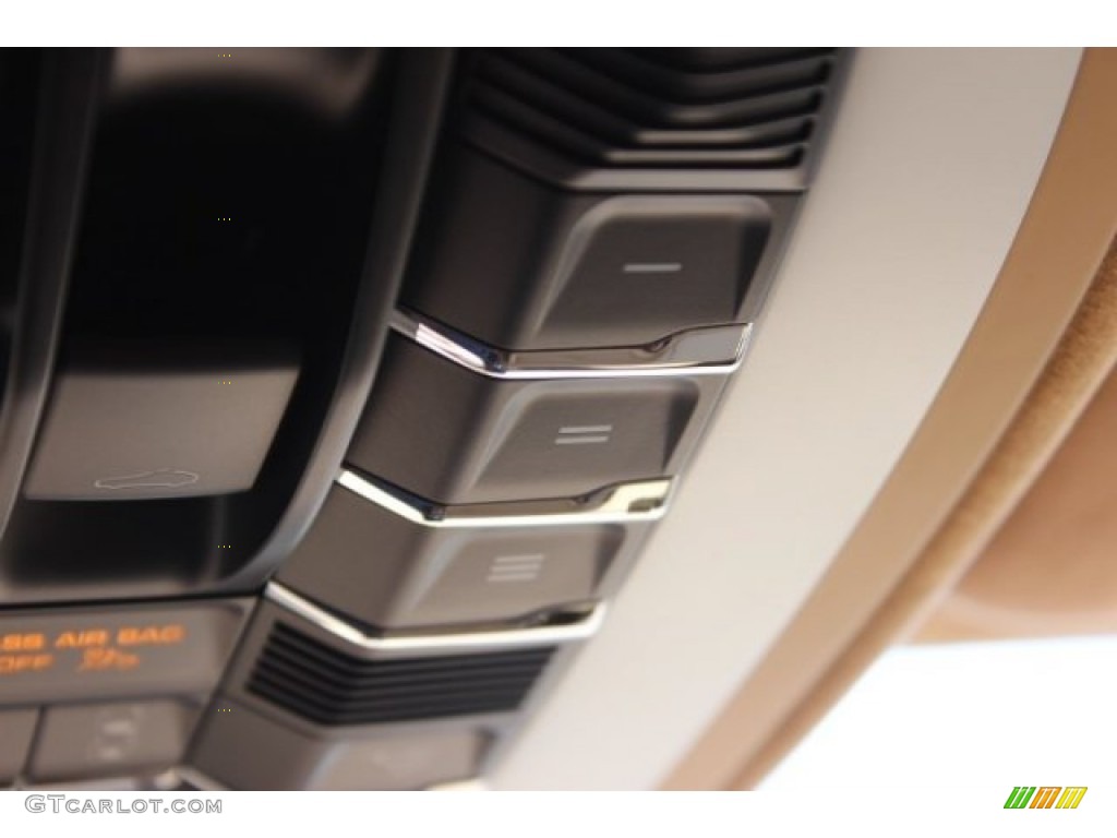 2016 Cayenne GTS - Umber Metallic / Luxor Beige photo #26