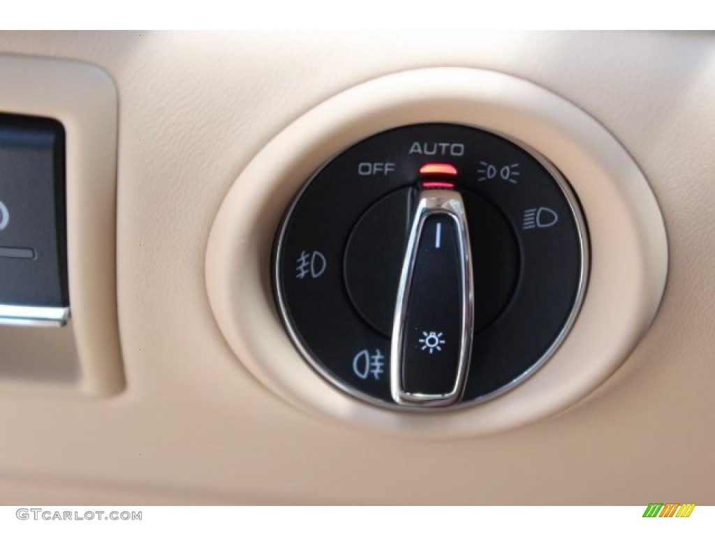 2016 Porsche Cayenne GTS Controls Photo #106038490