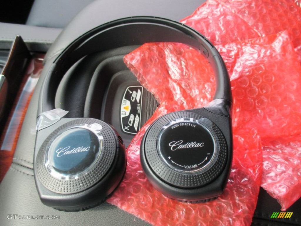 2015 Cadillac Escalade Luxury 4WD Entertainment System Photos