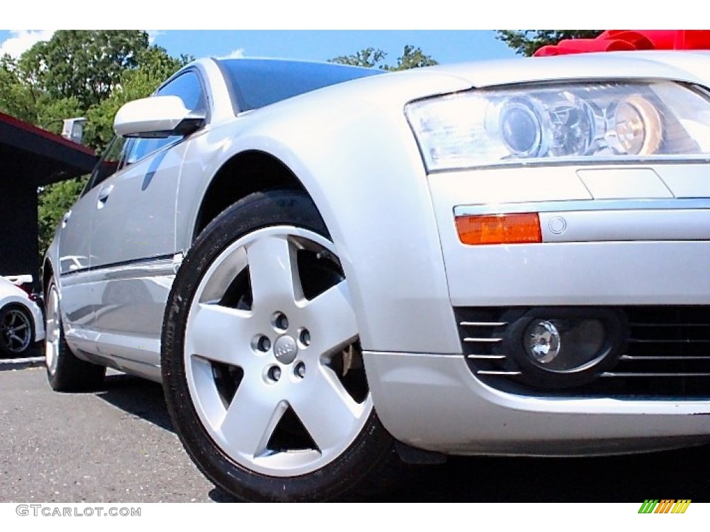 2007 A8 4.2 quattro - Light Silver Metallic / Sand Beige photo #12