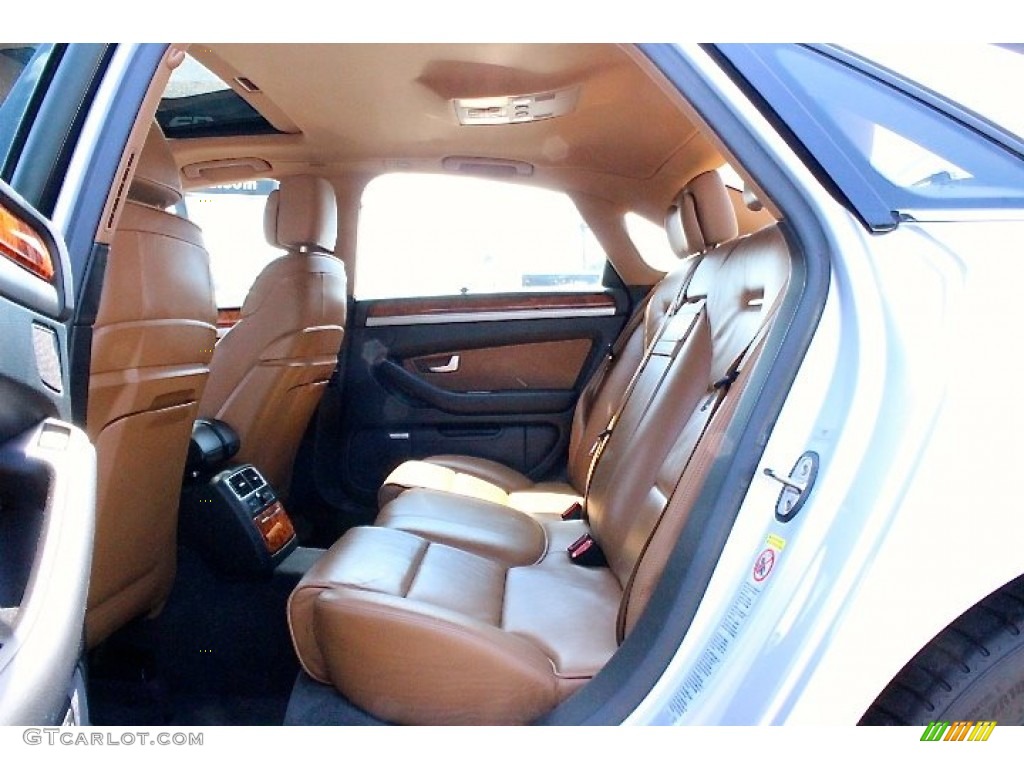 2007 A8 4.2 quattro - Light Silver Metallic / Sand Beige photo #27