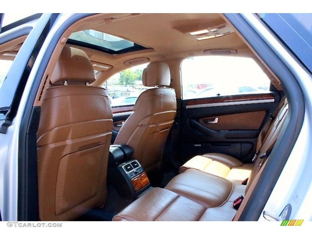 2007 A8 4.2 quattro - Light Silver Metallic / Sand Beige photo #28