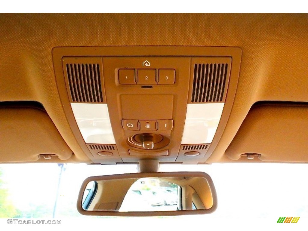 2007 A8 4.2 quattro - Light Silver Metallic / Sand Beige photo #45