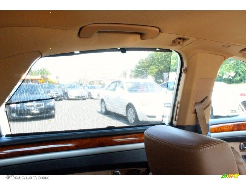 2007 A8 4.2 quattro - Light Silver Metallic / Sand Beige photo #46