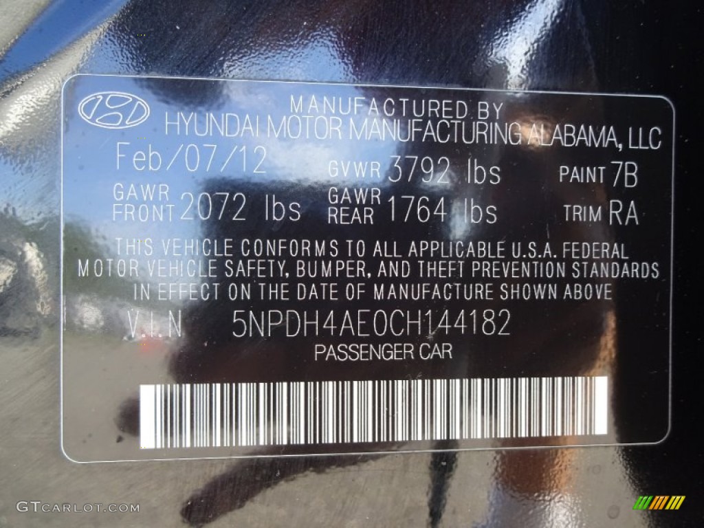 2012 Elantra Limited - Midnight Black / Gray photo #15