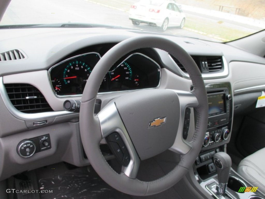 2016 Chevrolet Traverse LT AWD Dark Titanium/Light Titanium Steering Wheel Photo #106064730