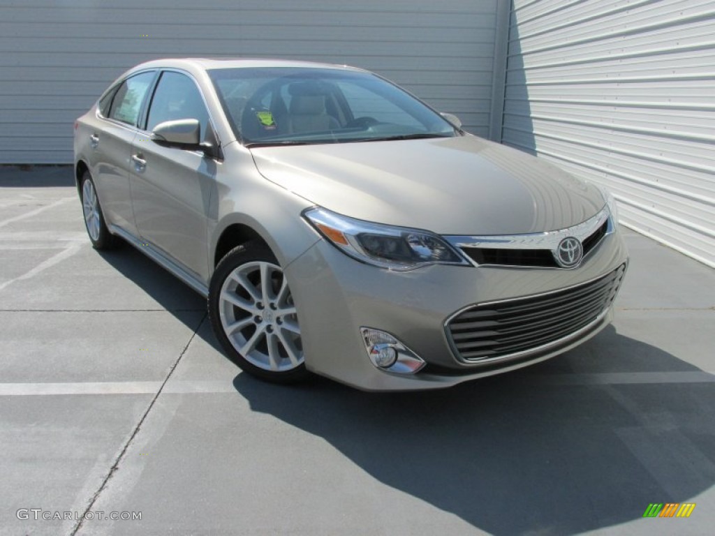 2015 Creme Brulee Mica Toyota Avalon Limited 106050061