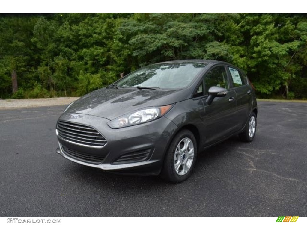 2015 Fiesta SE Hatchback - Magnetic Metallic / Charcoal Black photo #1