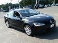 Black - Jetta SE Sedan Photo No. 3
