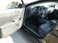 Black - Jetta SE Sedan Photo No. 17