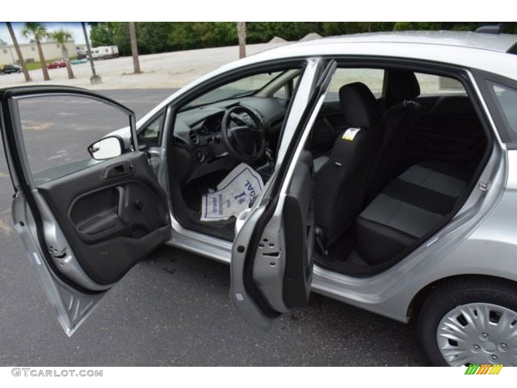 2015 Fiesta S Sedan - Ingot Silver Metallic / Charcoal Black photo #10