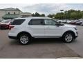 2016 Oxford White Ford Explorer XLT  photo #2