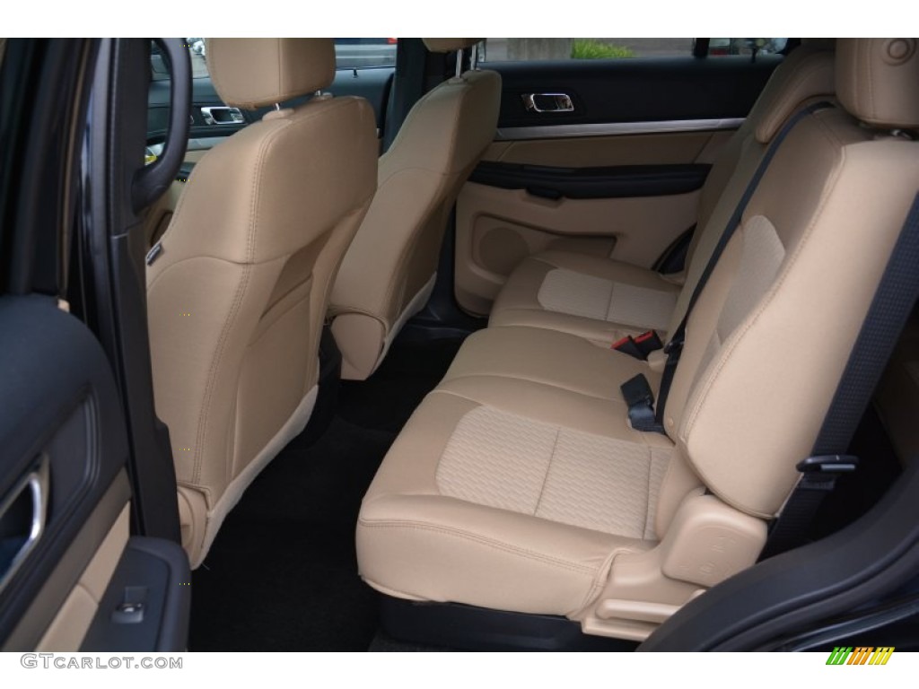 2016 Explorer FWD - Shadow Black / Medium Light Camel photo #6
