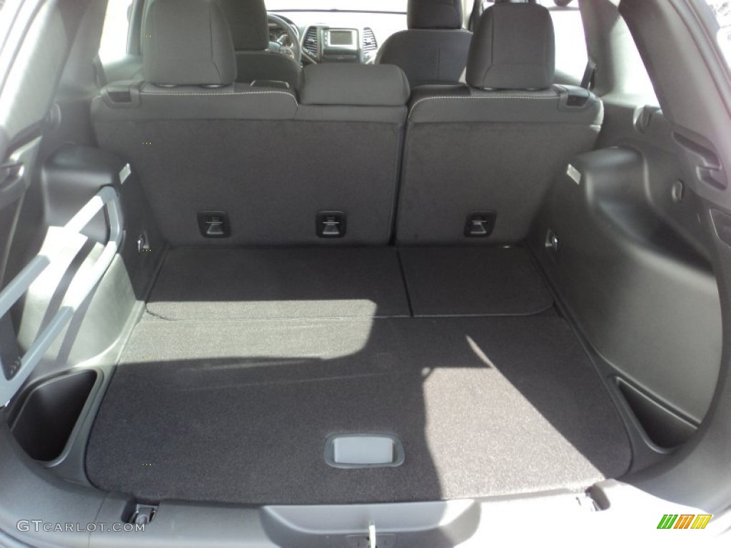 2016 Jeep Cherokee Sport 4x4 Trunk Photos