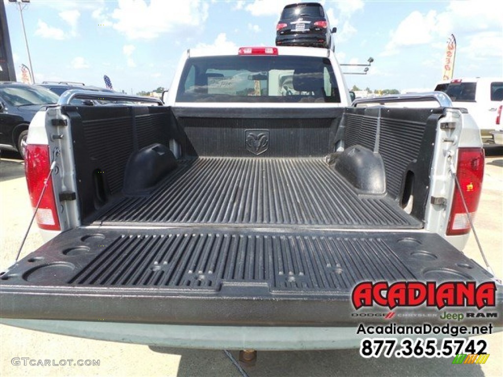 2009 Ram 1500 ST Regular Cab - Bright Silver Metallic / Dark Slate/Medium Graystone photo #7