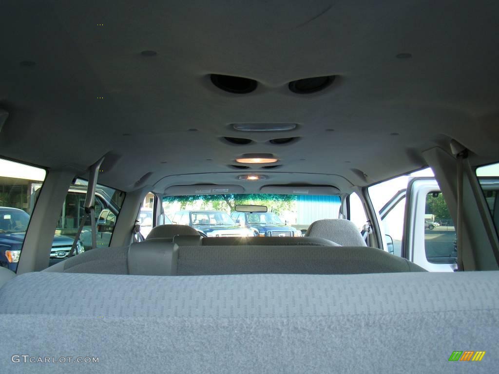 2008 E Series Van E350 Super Duty XLT Passenger - Silver Metallic / Medium Flint photo #10