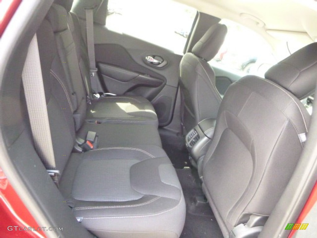 2016 Jeep Cherokee Latitude 4x4 Rear Seat Photo #106091563