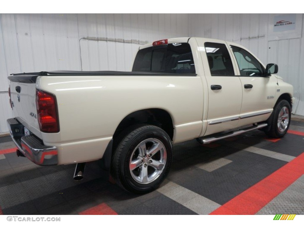 2008 Ram 1500 Big Horn Edition Quad Cab 4x4 - Bright White / Medium Slate Gray photo #7