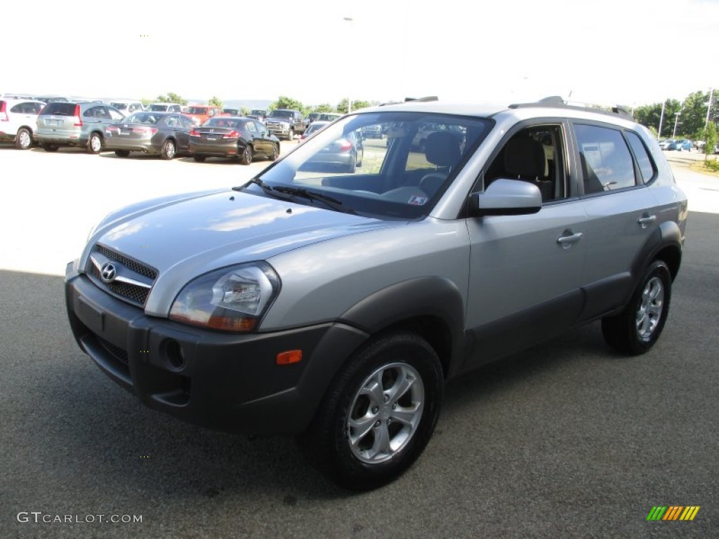 2009 Hyundai Tucson SE V6 4WD Exterior Photos